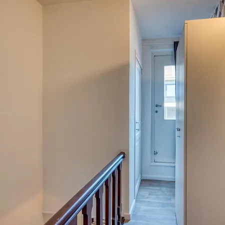 Belle Maison Bourgeoise Partagee De 4 *