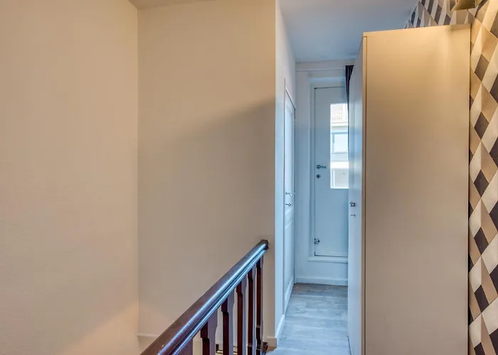 Belle Maison Bourgeoise Partagee De 4 3*