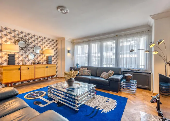 Belle Maison Bourgeoise Partagee De 4 Bed & Breakfast 3*